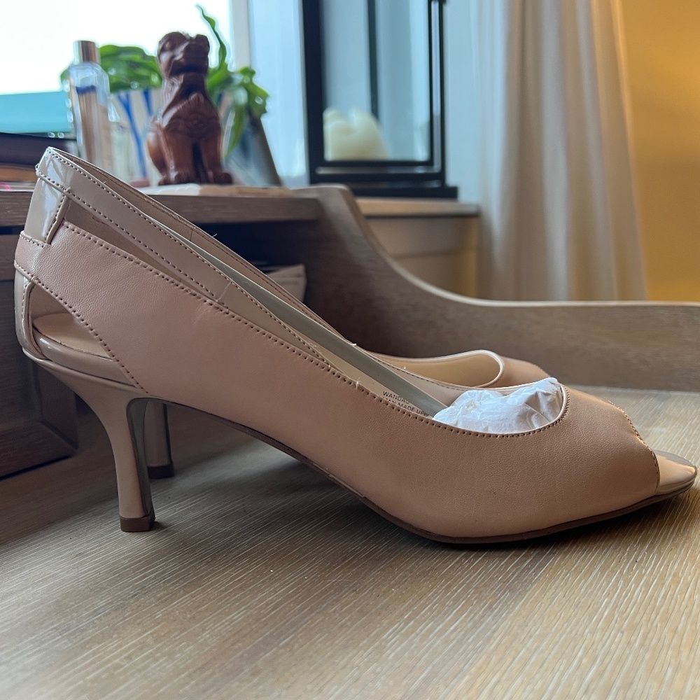 Nine West Nude Leather Sling-Backs